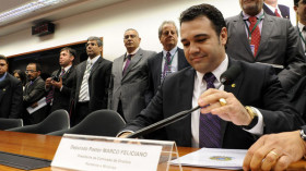 politica-brasil-deputado-marco-feliciano-direitos-humanos-20130327-01-size-598