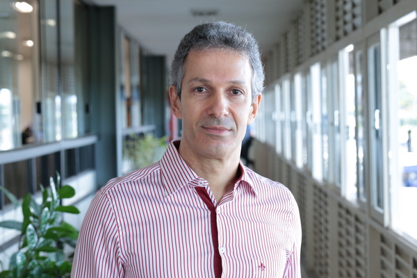 Romeu Zema Neto (Novo), atual governador de Minas Gerais e candidato à reeleição